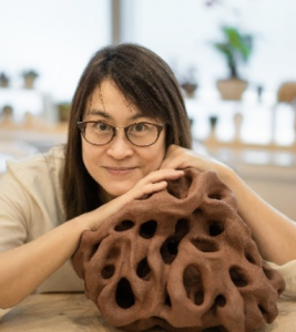 李慧心.